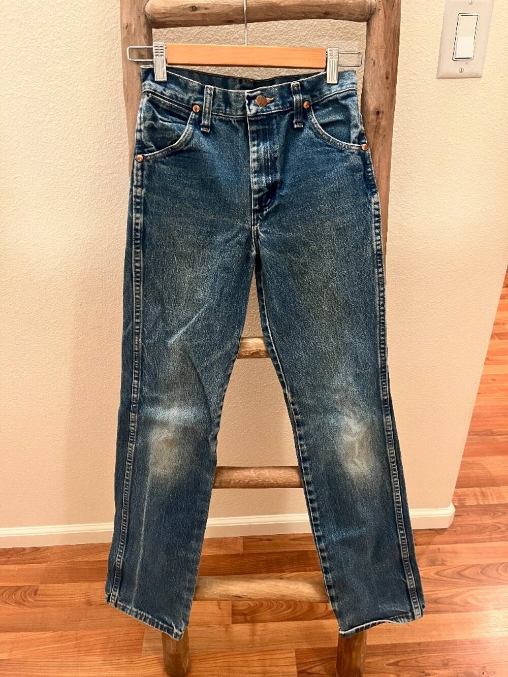 Wrangler Cowboy Cut 13MWZ Jeans 26x32 High Rise Slim Western Faded Denim